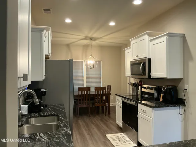 $308,000 | 8710 Casey Jones Drive, Southaven, MS 38672