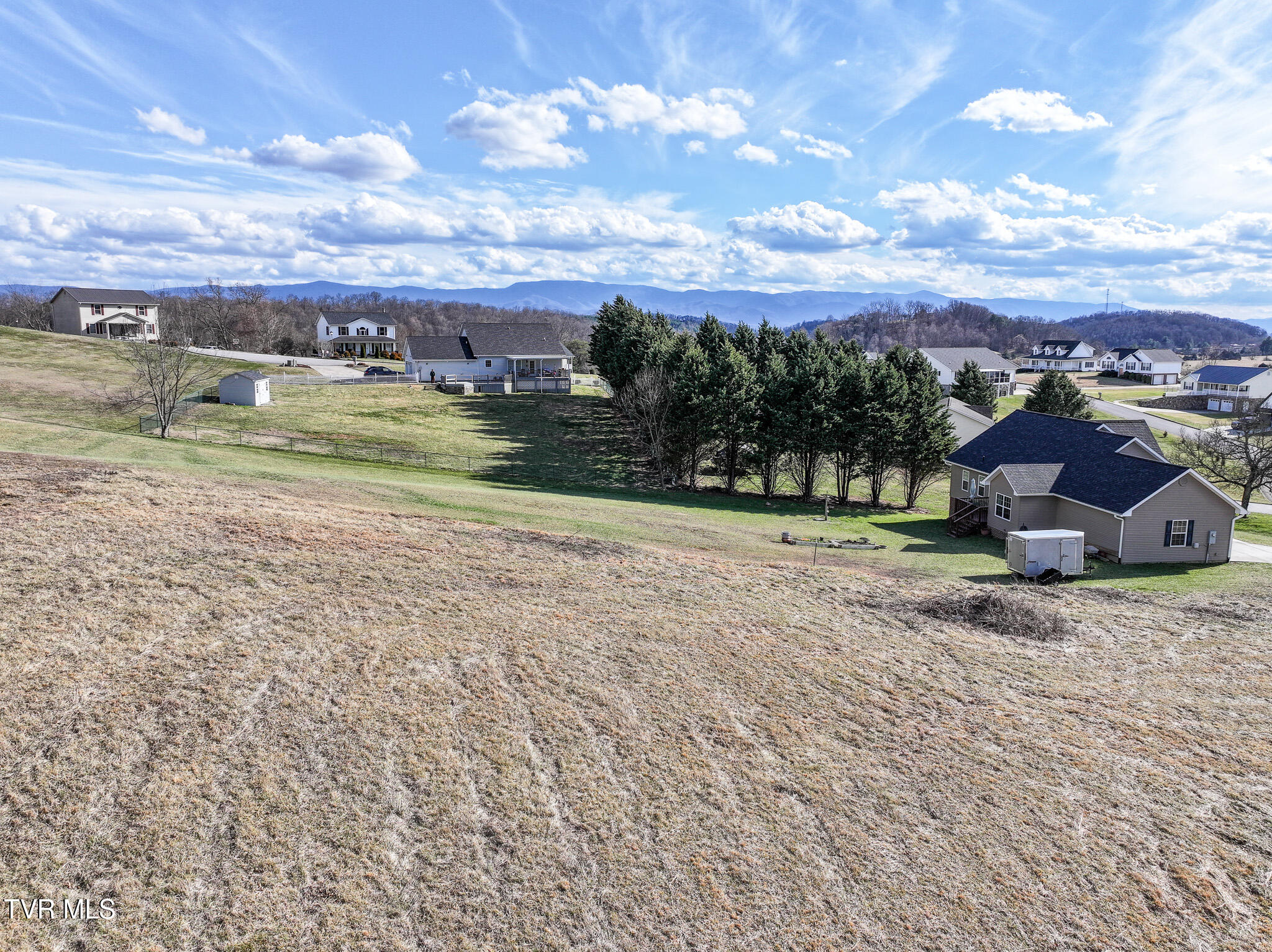 234 East Ridges Drive, Unit 10 Chuckey, TN 37641 - Photo 8 of 19 214 & 234 # 9