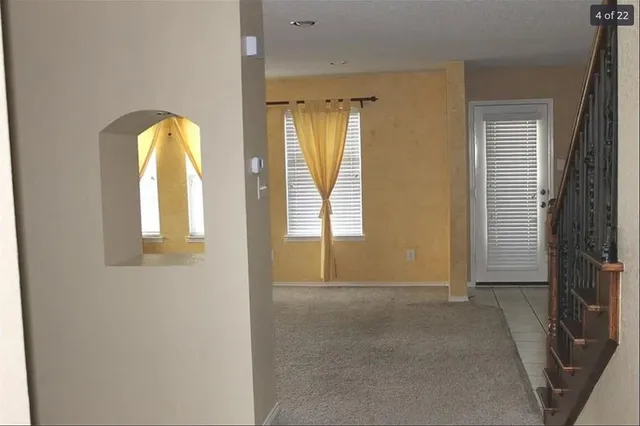 a view of a windows in a room