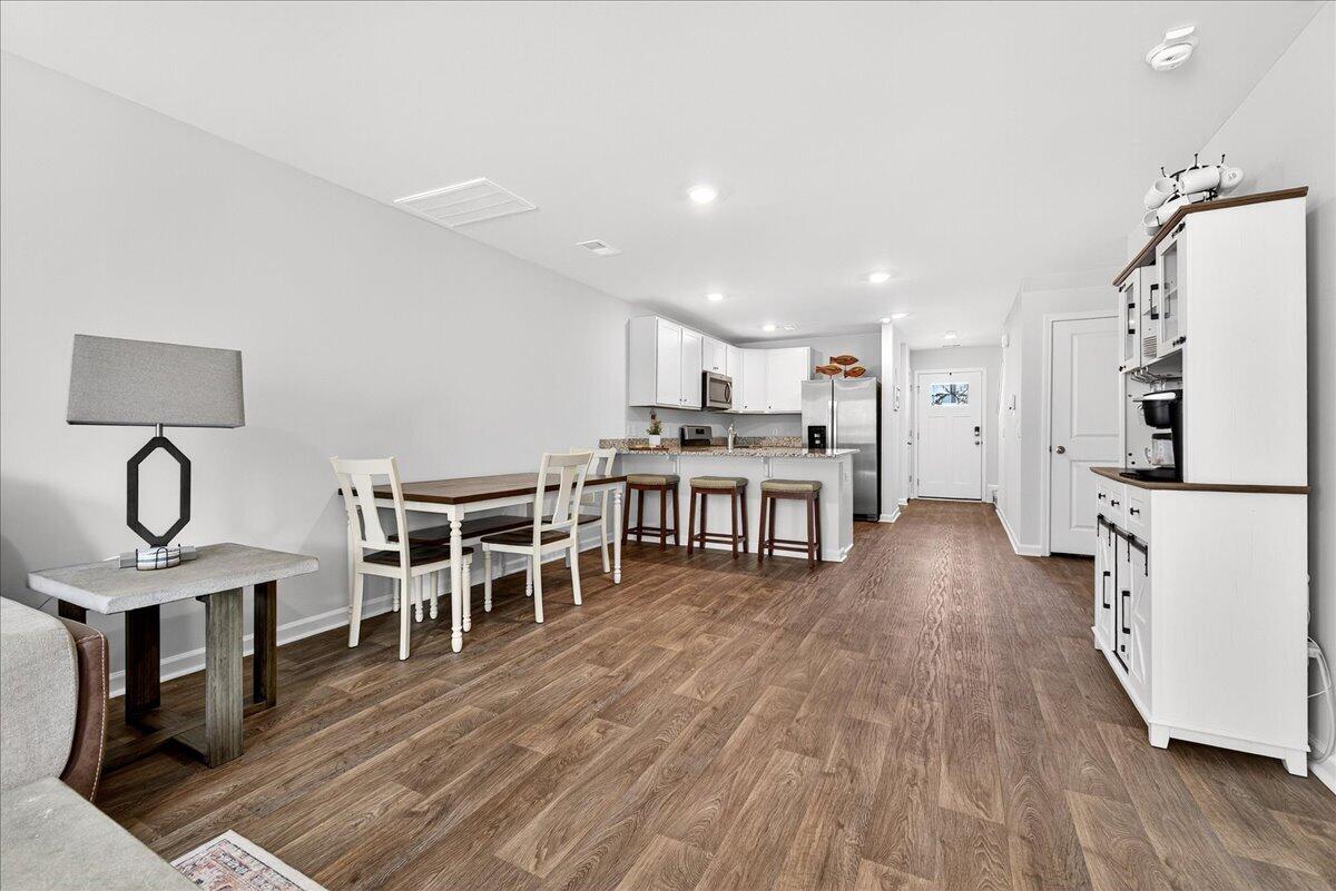 275 Ivory Shadow Road Summerville, SC 29486 - Photo 7 of 41 10-DSC03289