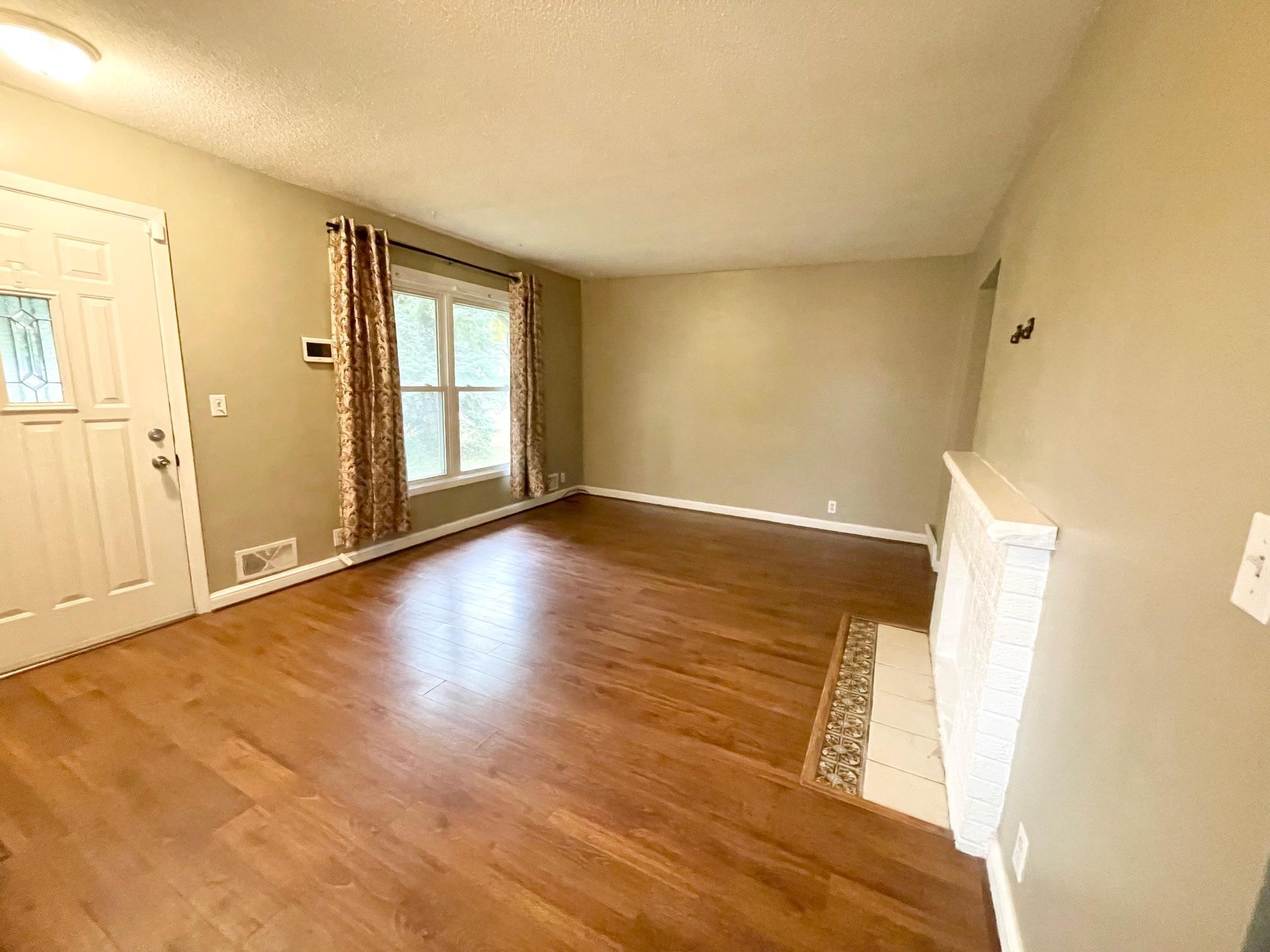 6506 Eliot View Road St. Louis Park, MN 55426 - Photo 8 of 27