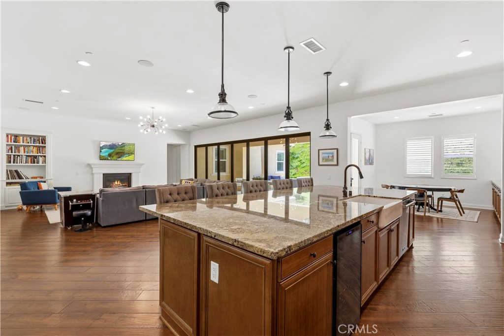 24949 Old Stone Way Stevenson Ranch, CA 91381 - Photo 42 of 111