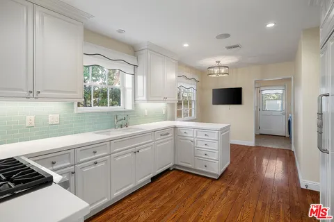 $5,995,000 | 501 Ocampo Drive, Pacific Palisades, CA 90272