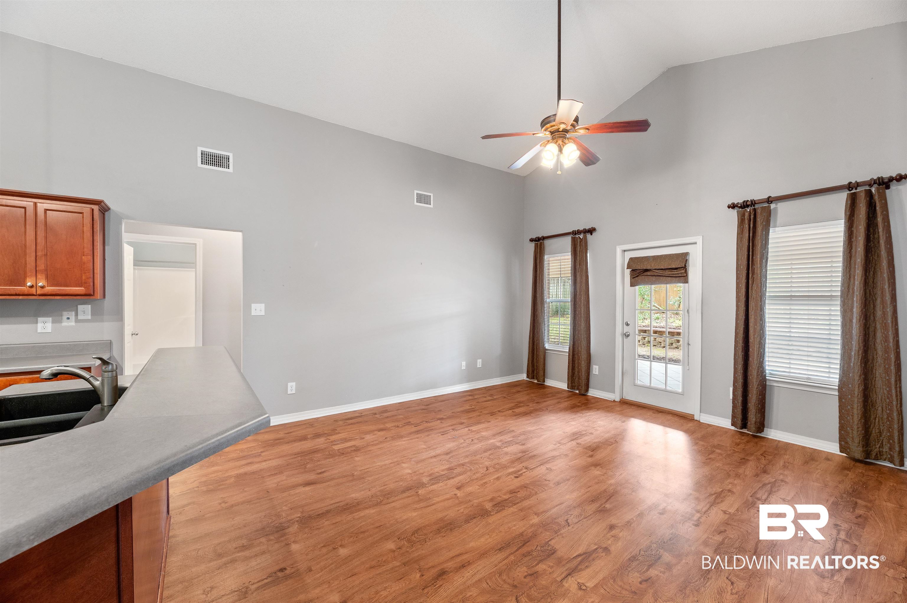 208 Spring Lake Drive Fairhope, AL 36532 - Photo 11 of 25 Family Room