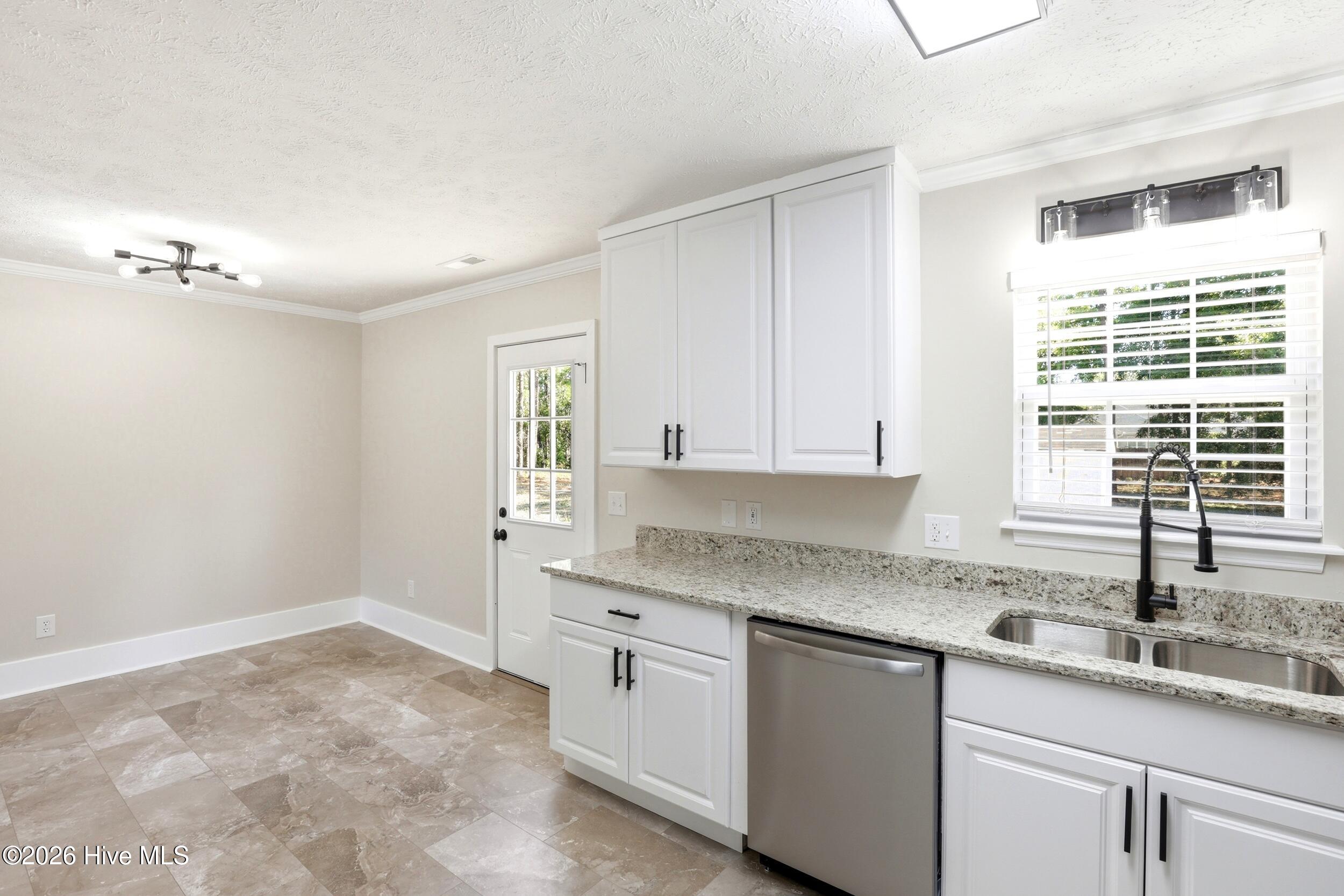 87 South High Point Road Southport, NC 28461 - Photo 11 of 36