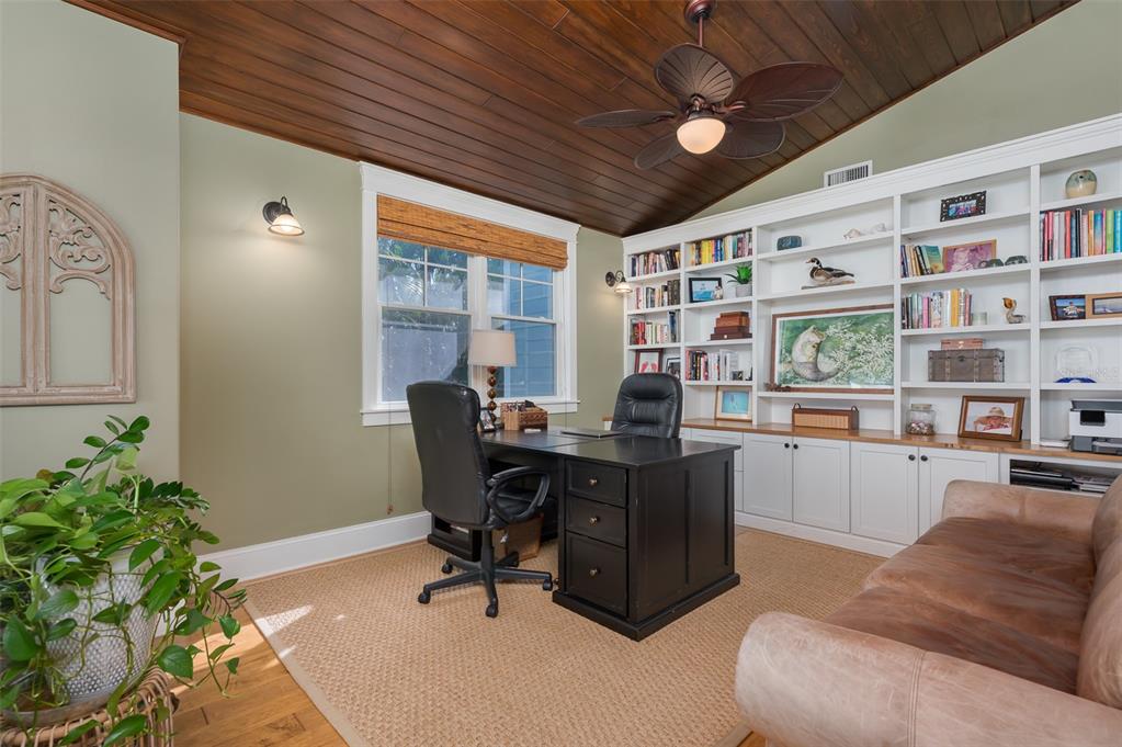 526 56th Street Holmes Beach, FL 34217 - Photo 31 of 99