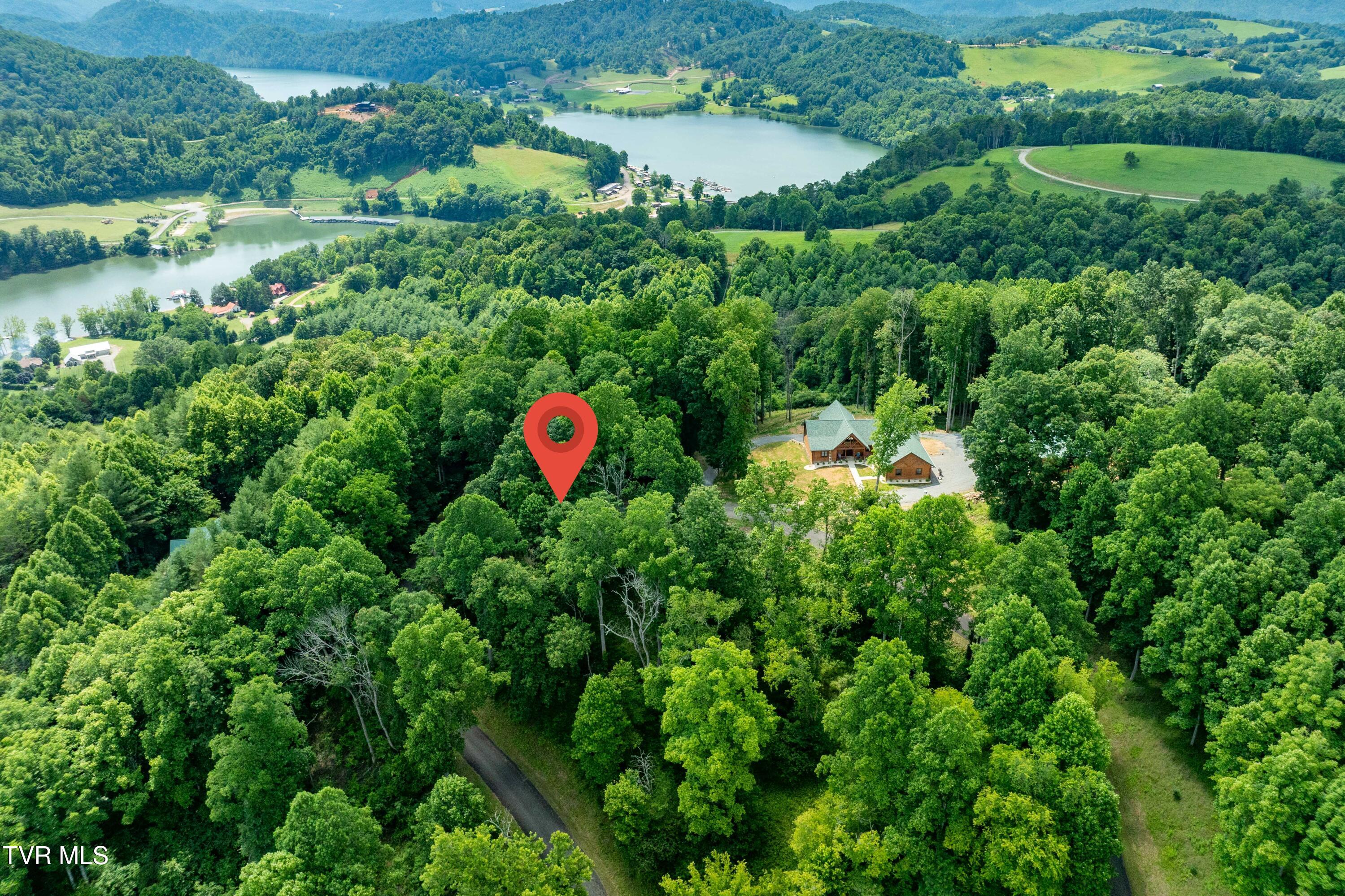 Lot 18 Lake Ridge Road, Unit 18 Butler, TN 37640 - Photo 7 of 27 Lot 18 (7 of 26)