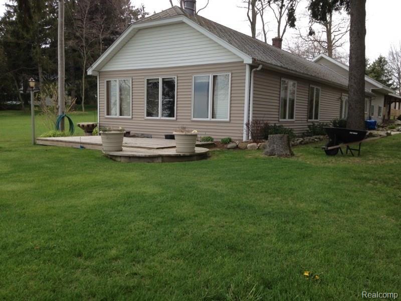 8669 Lakeshore Road Lexington, MI 48450 - Photo 13 of 15 lakeside.jpg