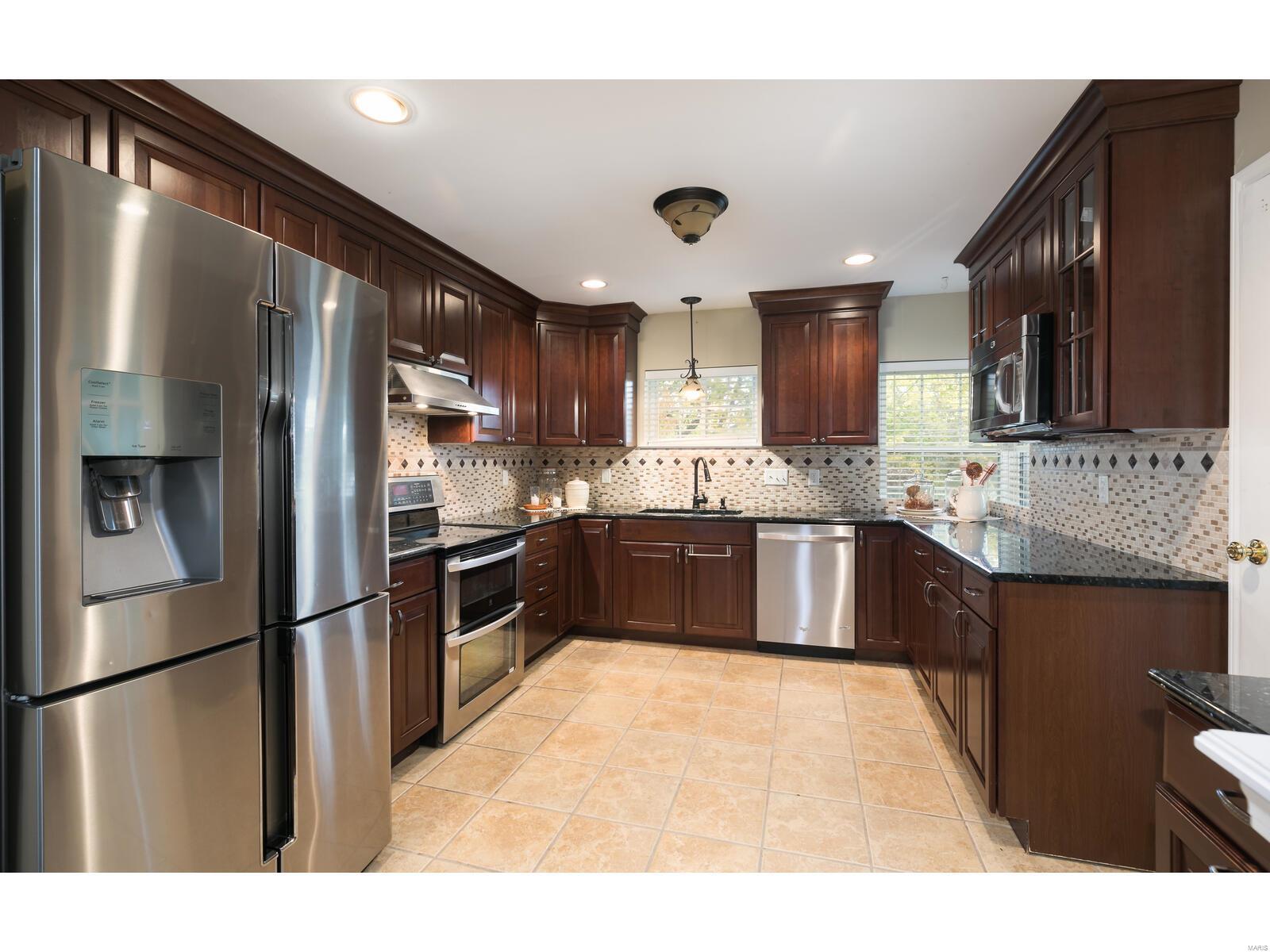 4239 Von Talge Road St. Louis, MO 63128 - Photo 14 of 34 Gallery Image 14