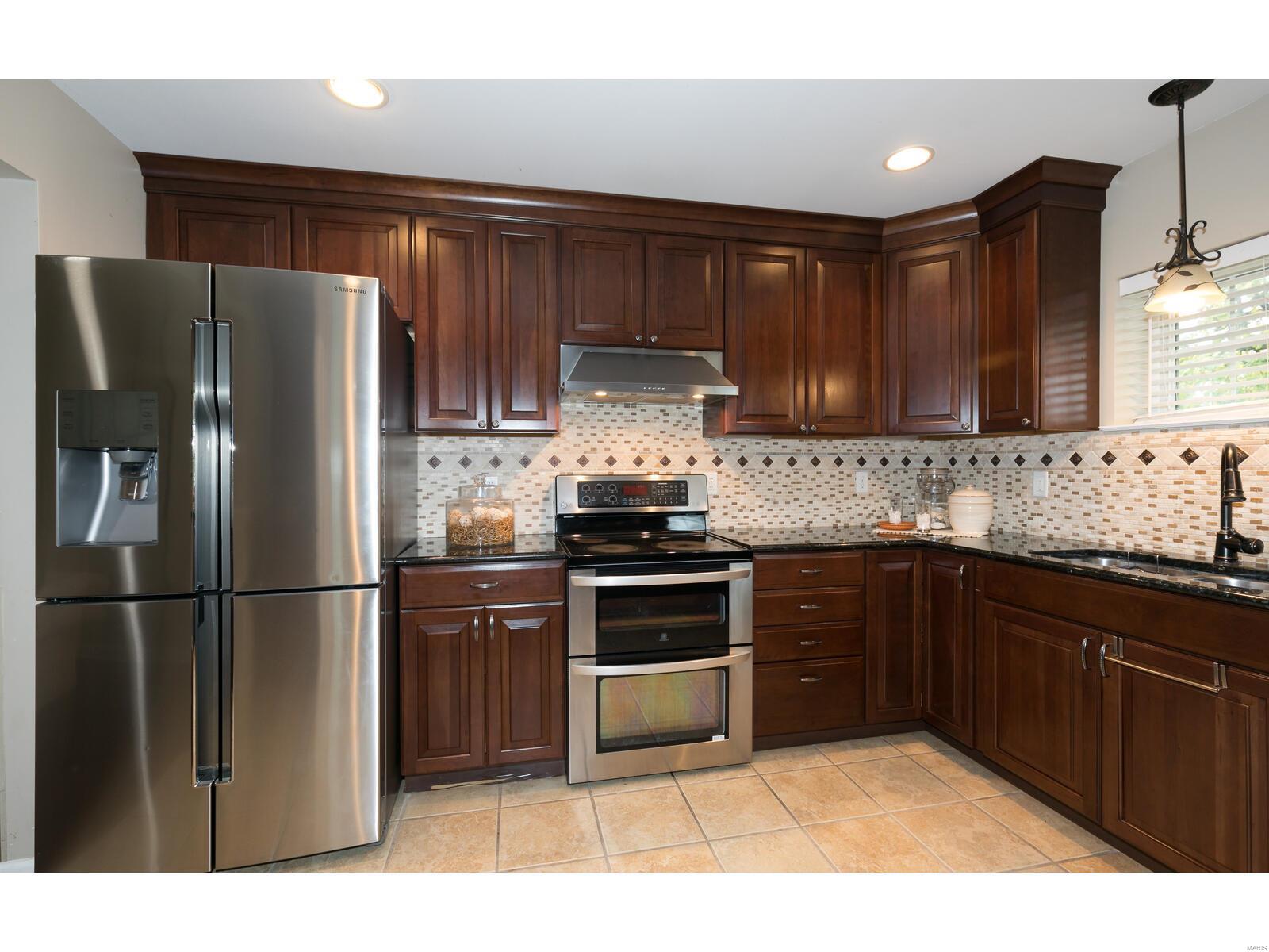4239 Von Talge Road St. Louis, MO 63128 - Photo 15 of 34 Gallery Image 15