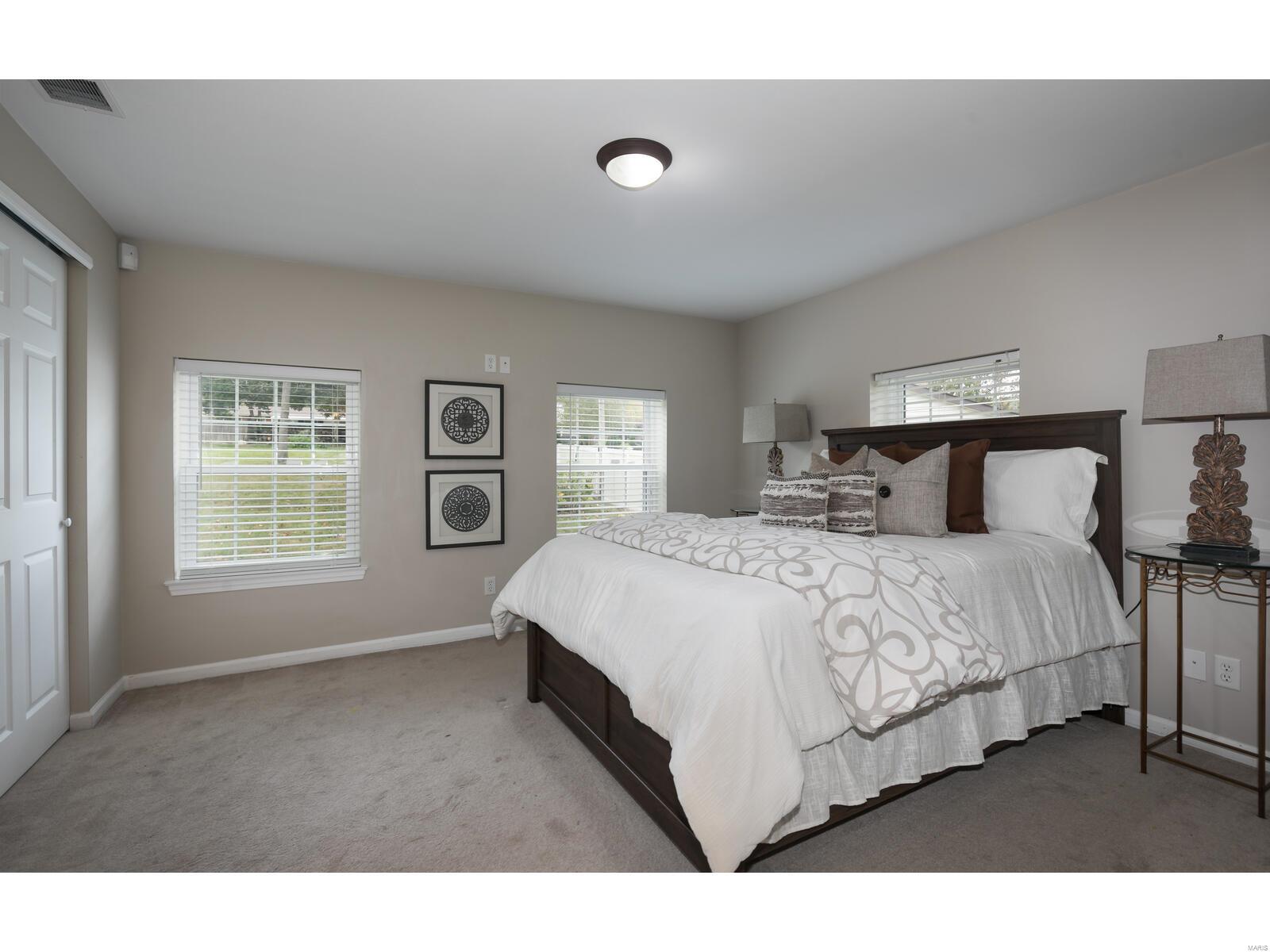 4239 Von Talge Road St. Louis, MO 63128 - Photo 25 of 34 Gallery Image 25