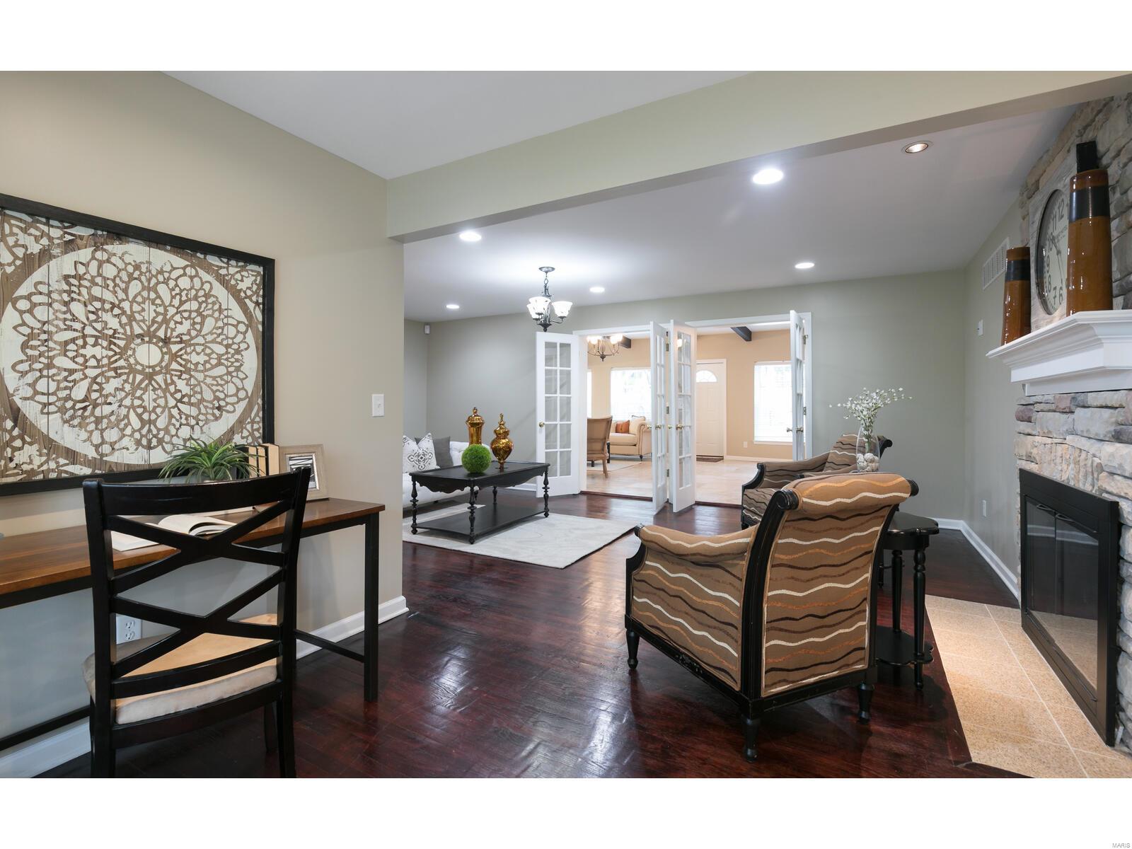 4239 Von Talge Road St. Louis, MO 63128 - Photo 10 of 34 Gallery Image 10