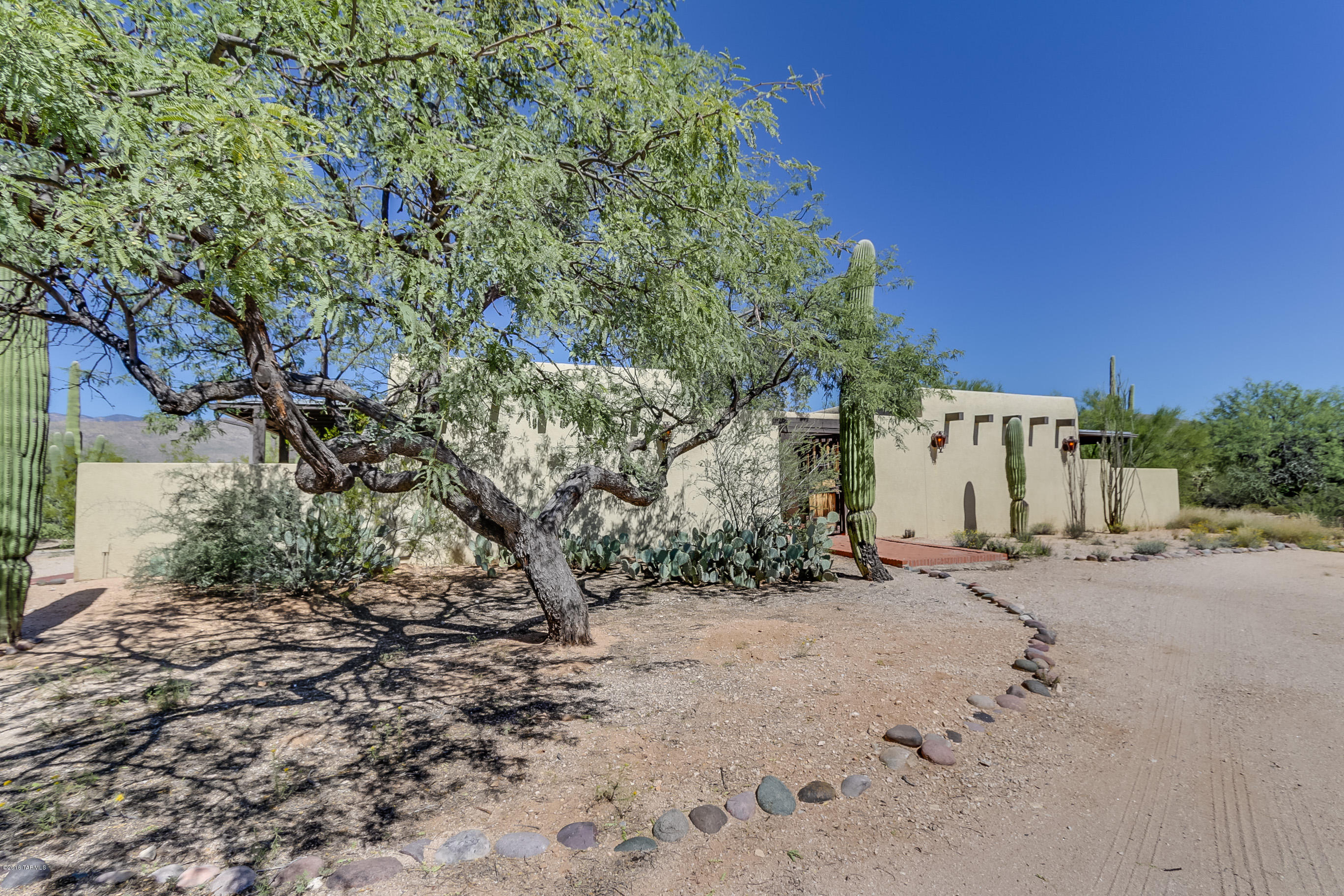 12451 East Fort Lowell Road Tucson, AZ 85749 - Photo 2 of 50 Gallery Image 2