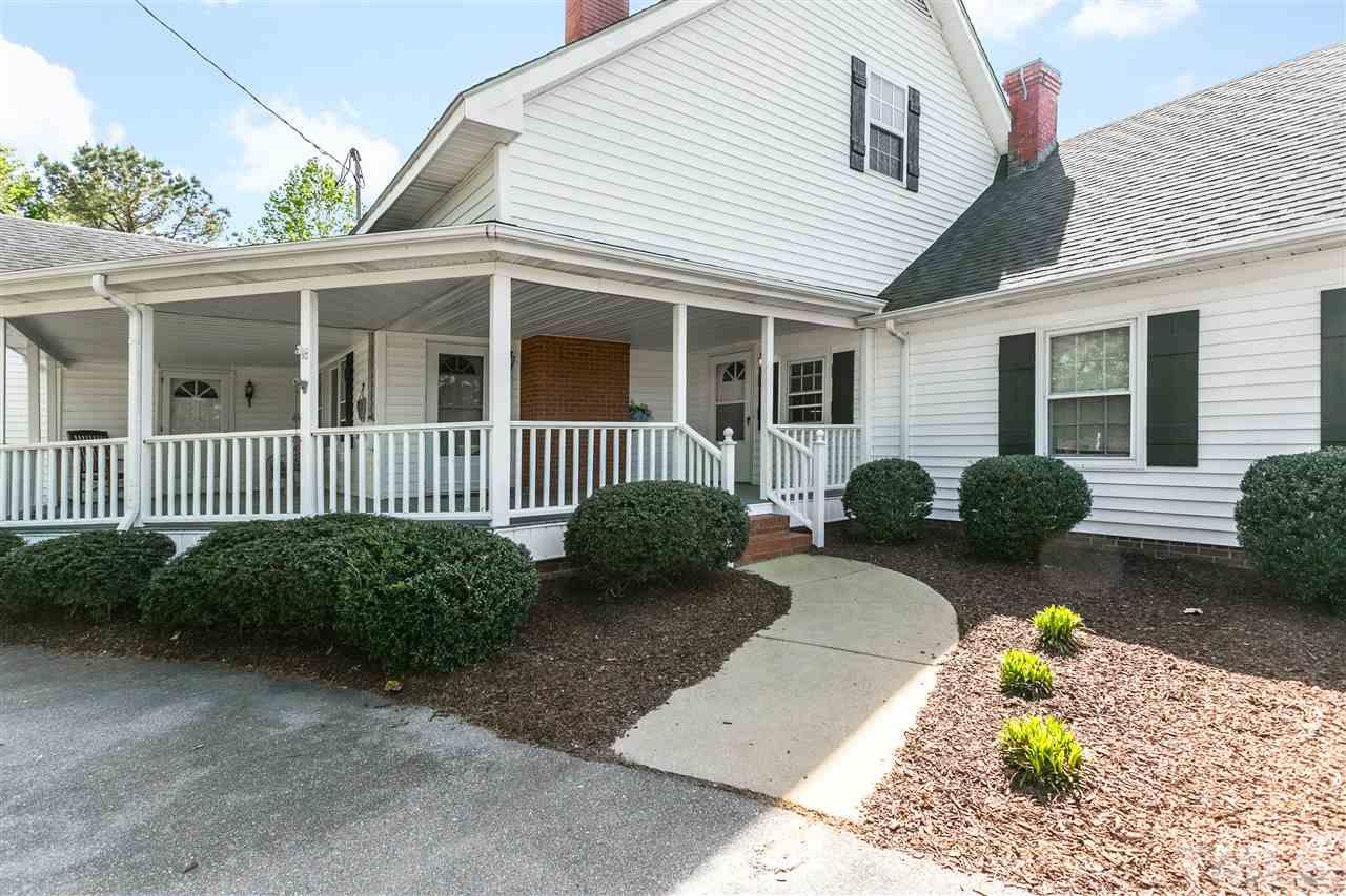 856 Old Sanders Road Smithfield, NC 27577 - Photo 3 of 27 Gallery Image 3