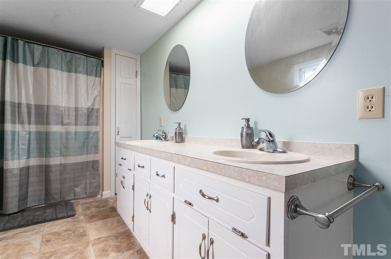 856 Old Sanders Road Smithfield, NC 27577 - Photo 23 of 27 Gallery Image 23