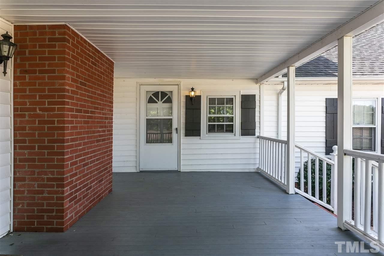 856 Old Sanders Road Smithfield, NC 27577 - Photo 6 of 27 Gallery Image 6
