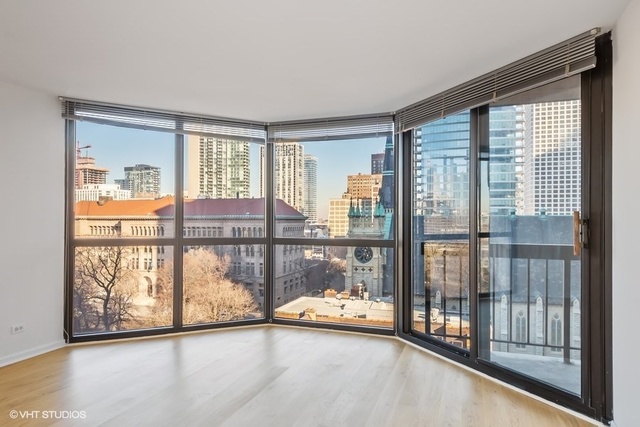 33 West Delaware Place, Unit 9H Chicago, IL 60610 - Photo 6 of 14