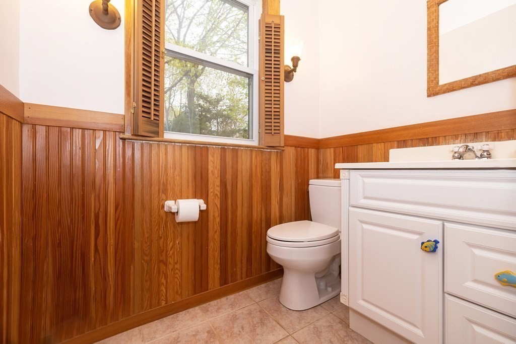 187 Beaver Dam Road Scituate, MA 02066 - Photo 20 of 31 Gallery Image 20