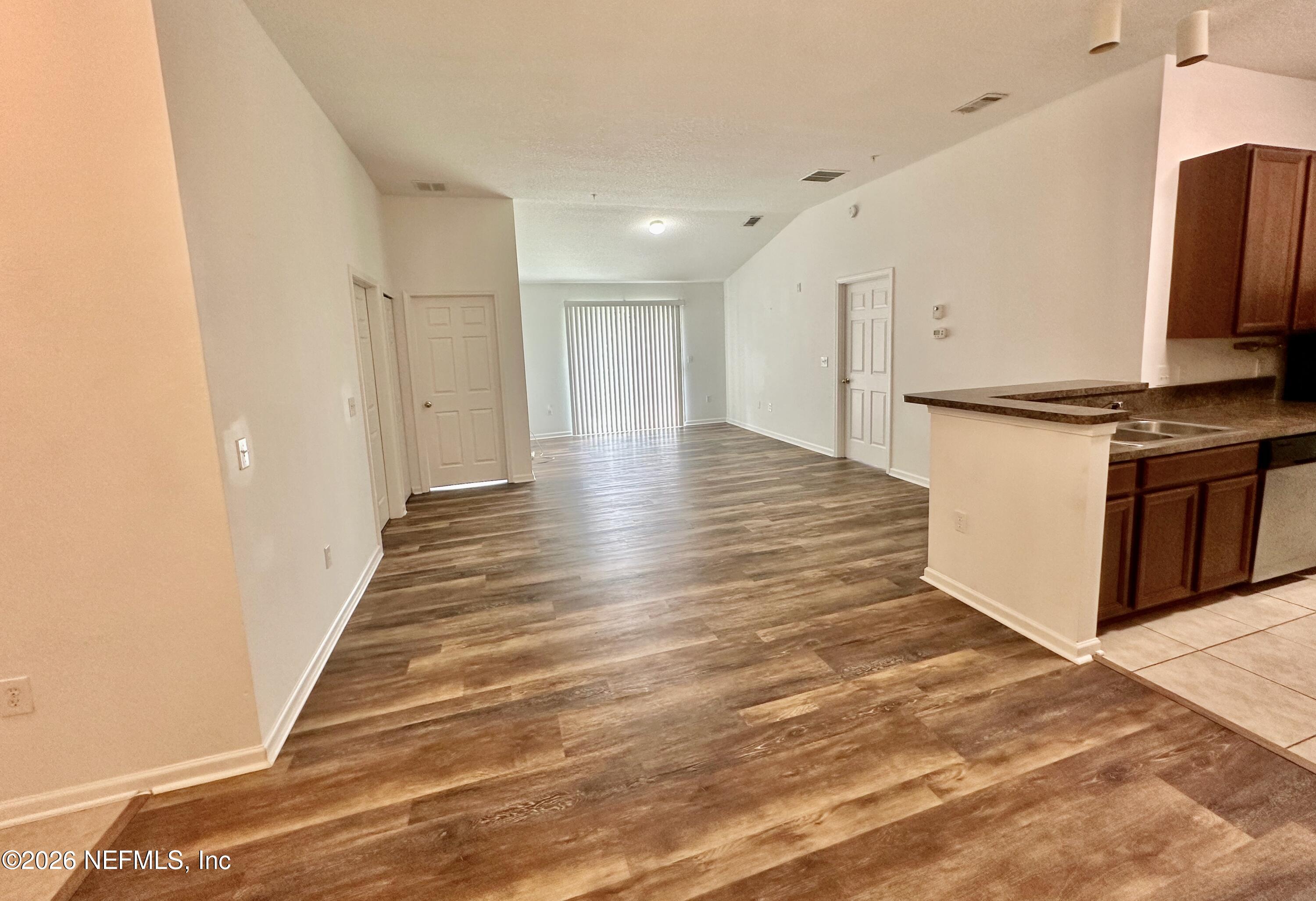 209 Larkin Place, Unit 108 St. Johns, FL 32259 - Photo 3 of 21 IMG_0013