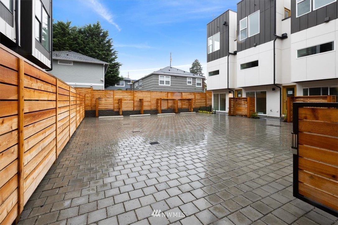 1271 North 145th Street Seattle, WA 98133 - Photo 31 of 32