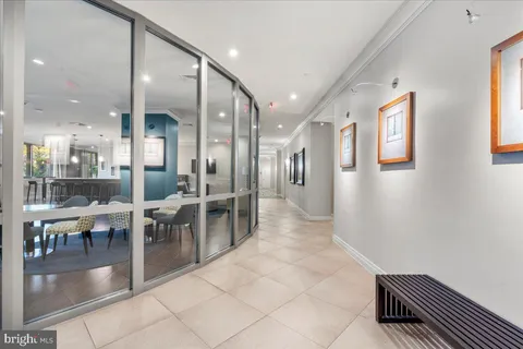 $319,900 | 2451 Midtown Avenue, Unit 921, Alexandria, VA 22303