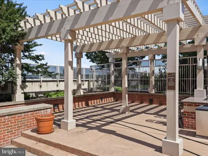 $319,900 | 2451 Midtown Avenue, Unit 921, Alexandria, VA 22303