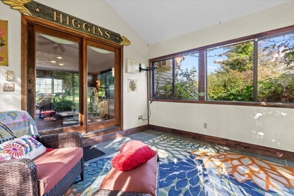 30 Mohawk Street Danvers, MA 01923 - Photo 6 of 36