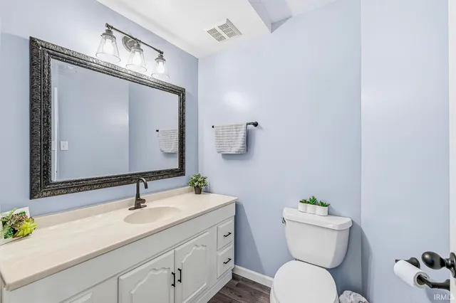 $550,000 | 51745 Winding Waters Lane North, Elkhart, IN 46514