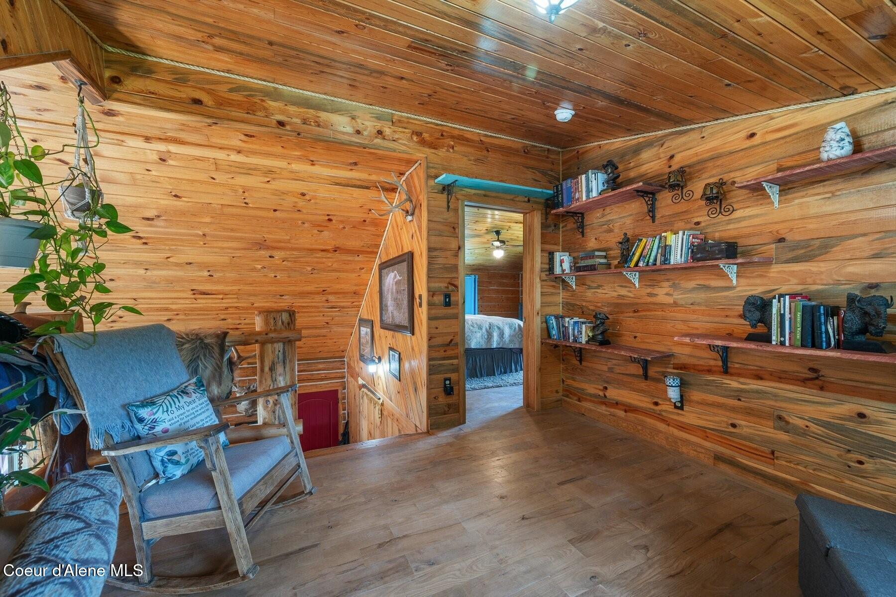 124 Brown Creek Road Naples, ID 83847 - Photo 16 of 65 Lofted Office