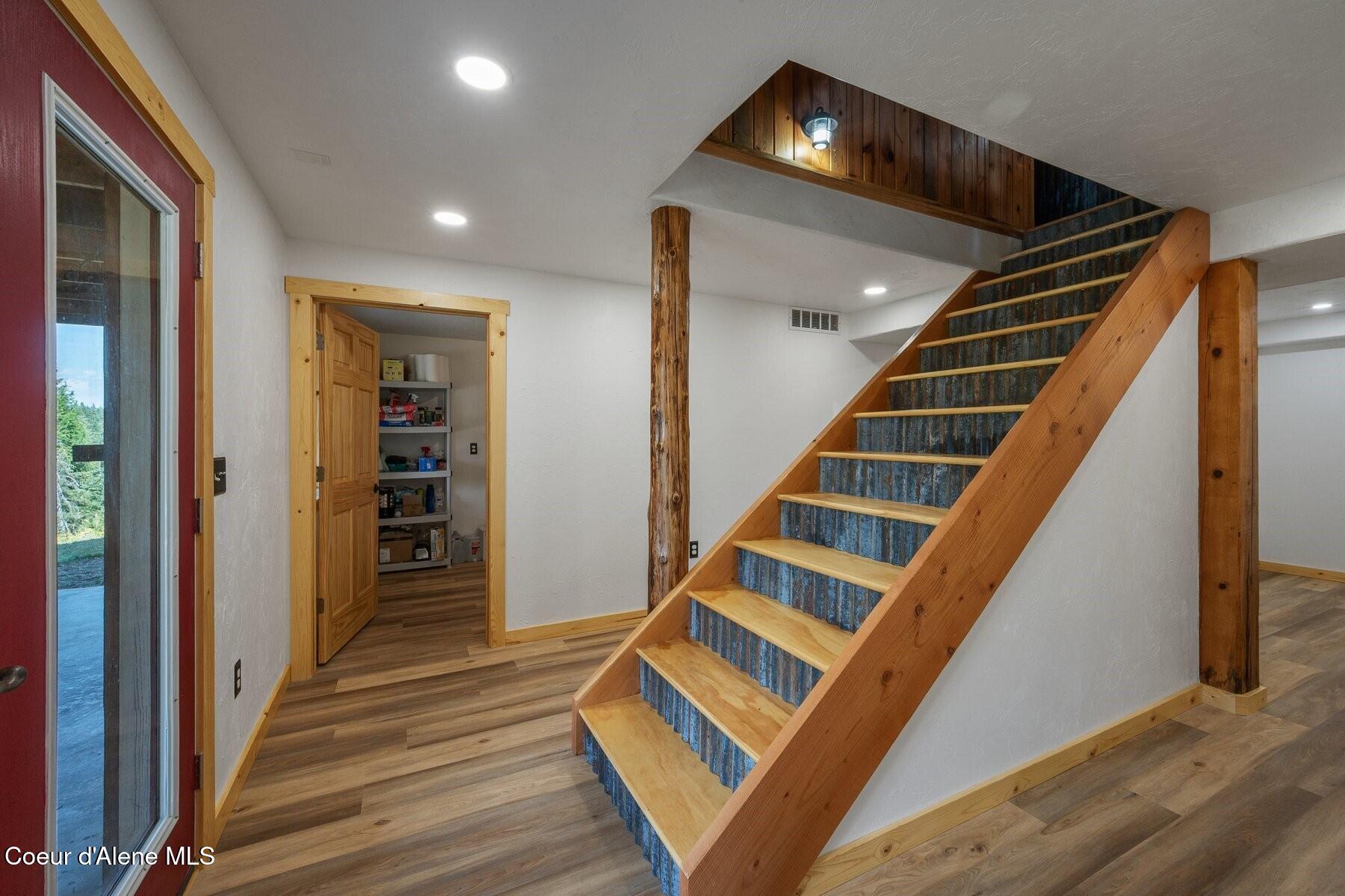 124 Brown Creek Road Naples, ID 83847 - Photo 20 of 65 Lower Level