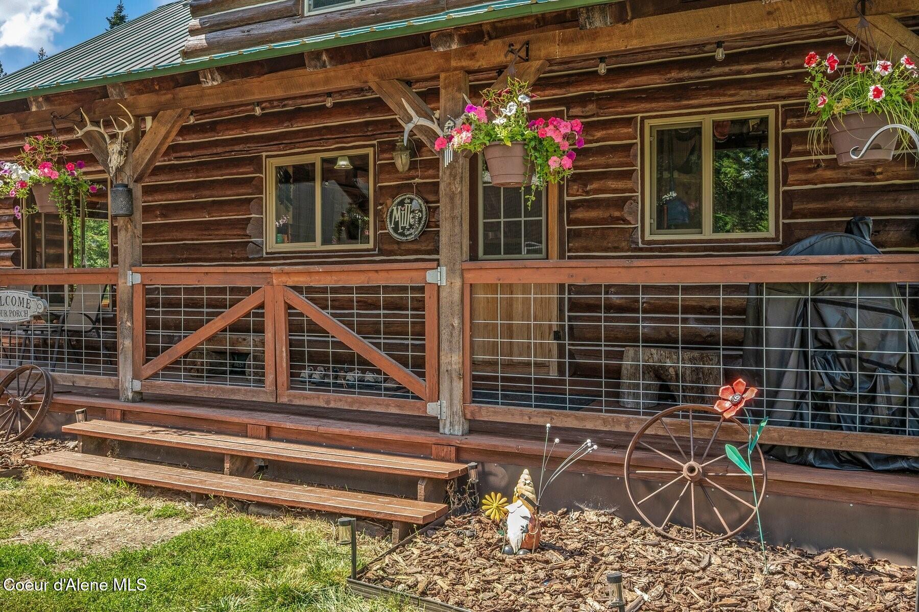 124 Brown Creek Road Naples, ID 83847 - Photo 26 of 65 Covered Porch Entry