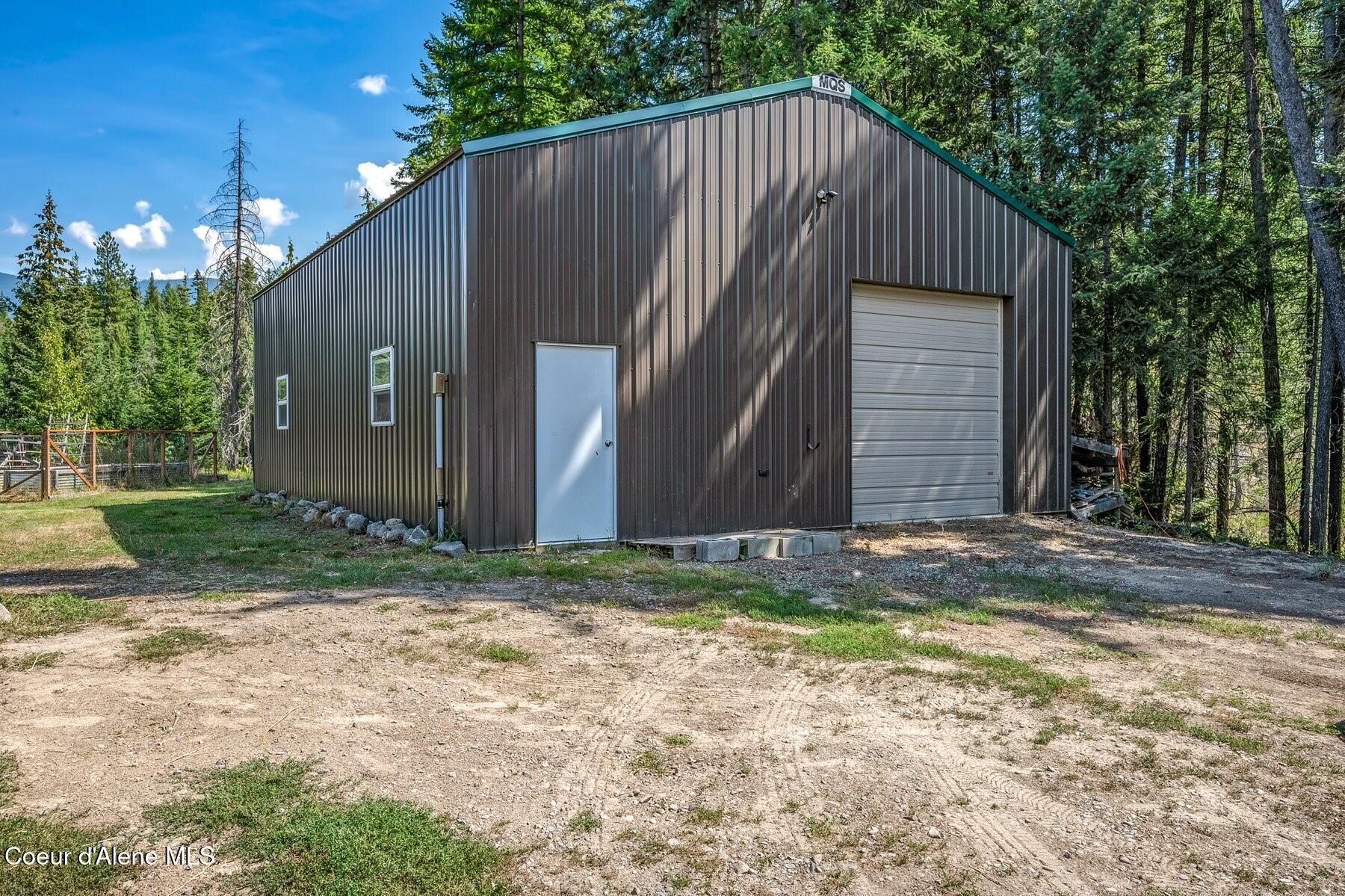 124 Brown Creek Road Naples, ID 83847 - Photo 33 of 65 Large 1200SF Shop