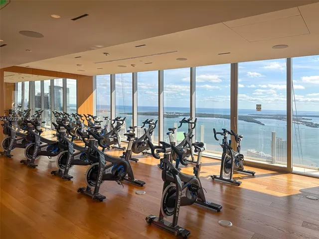 $40,000 | 300 Biscayne Blvd Way, Unit 4602, Miami, FL 33131