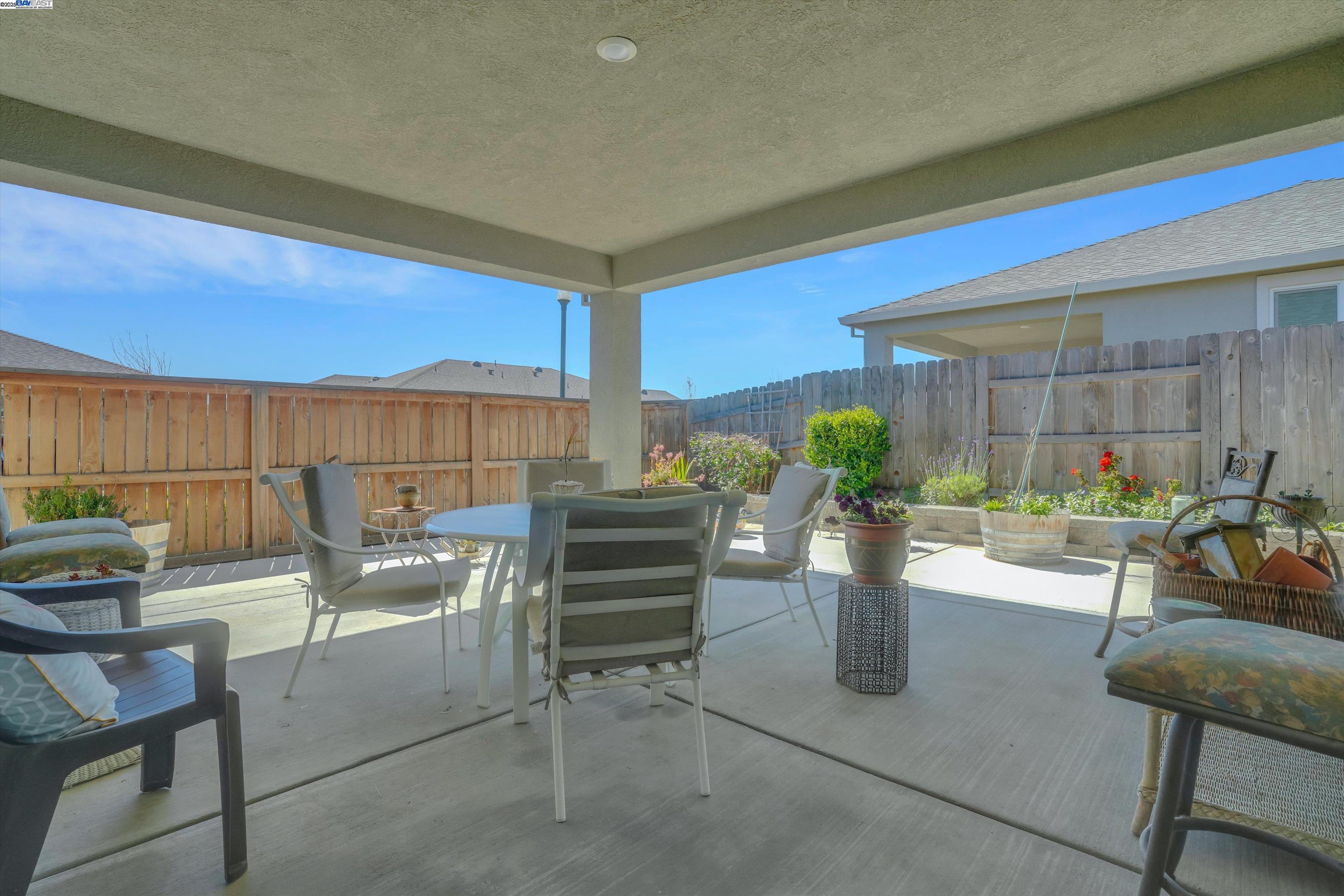 2211 Lavender Place Rio Vista, CA 94571 - Photo 29 of 36 a view of a chairs and table in patio