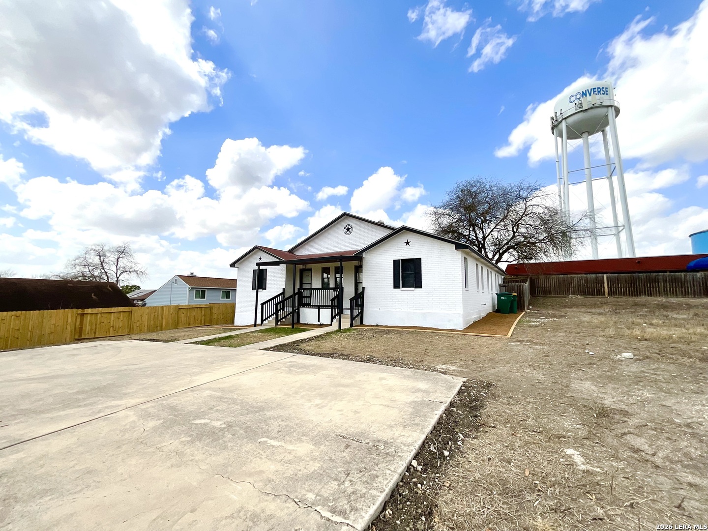 509 Meadow Forge, Unit B Converse, TX 78109 - Photo 2 of 15