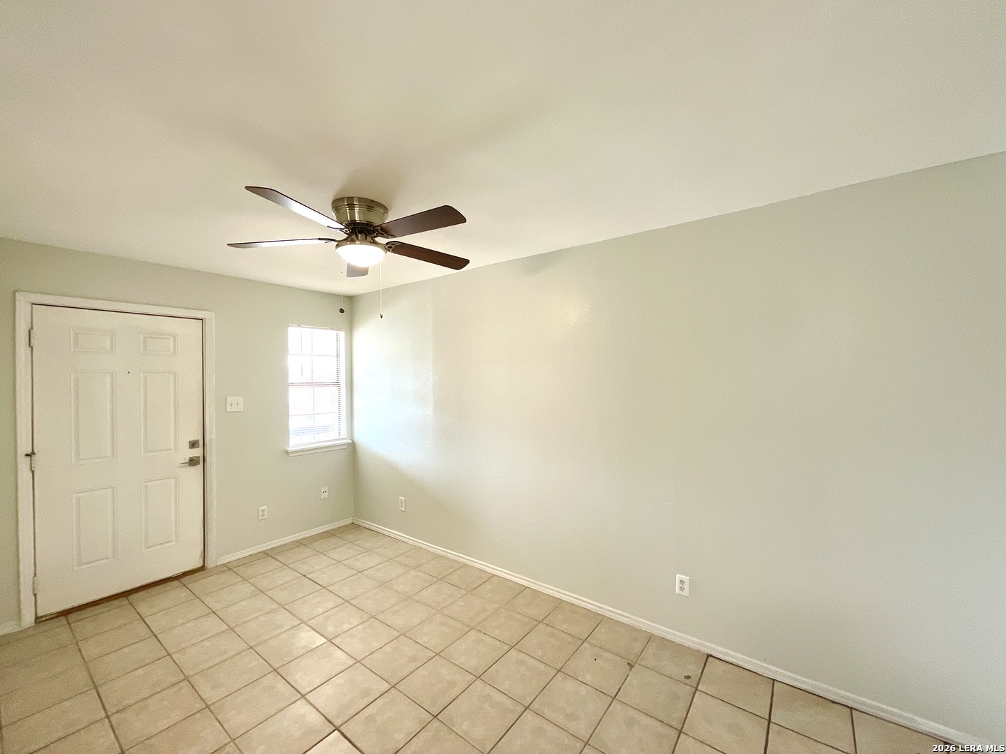 509 Meadow Forge, Unit B Converse, TX 78109 - Photo 5 of 15