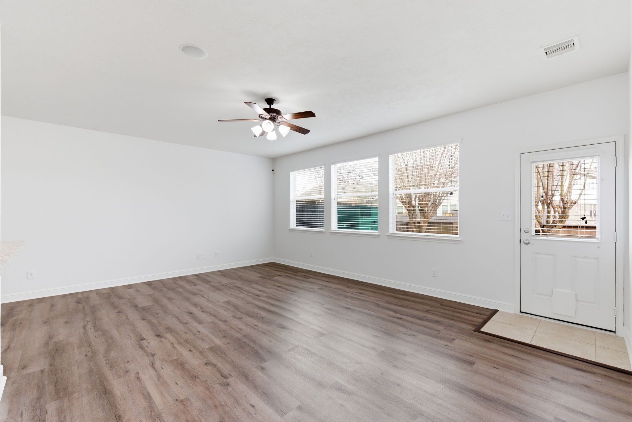 10510 Day Trail Lane Spring, TX 77379 - Photo 6 of 36