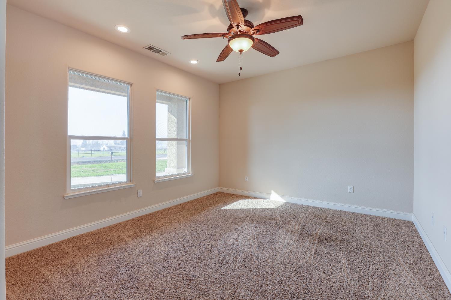 9991 Spring Street Galt, CA 95632 - Photo 10 of 50 Den