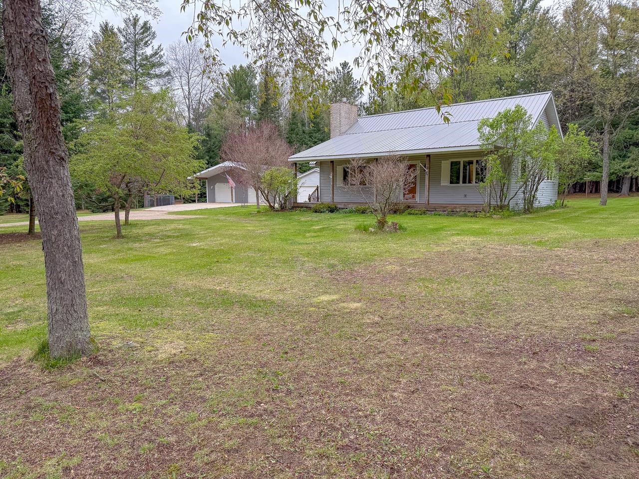 3960 West Clarence Road Harrison, MI 48625 - Photo 47 of 57