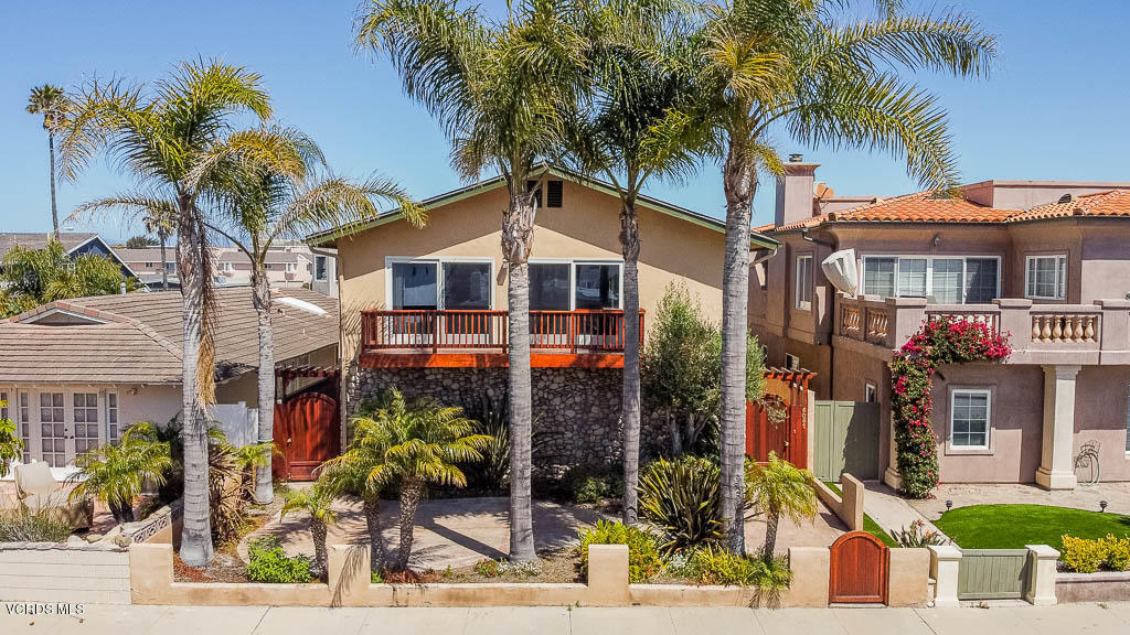 5051 Island View Street Oxnard, CA 93035 - Photo 3 of 38 a front view of multiple houses