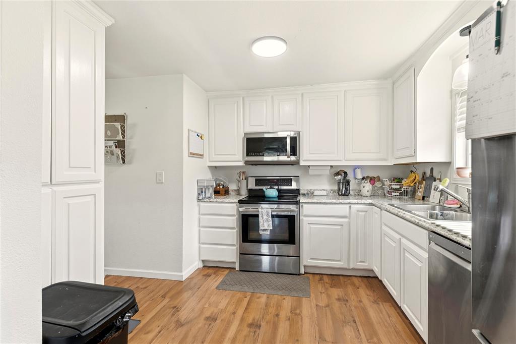 785 Trail Road Denison, TX 75021 - Photo 11 of 36