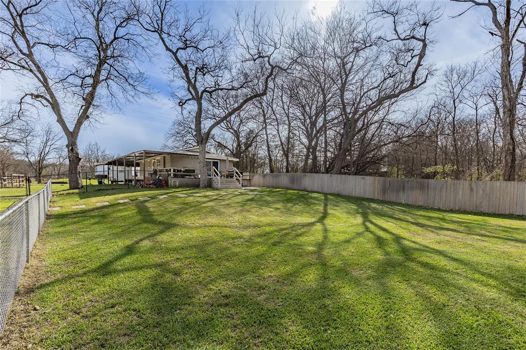 785 Trail Road Denison, TX 75021 - Photo 25 of 36