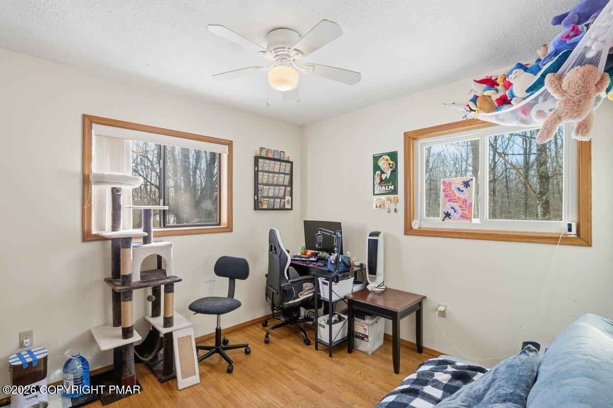 186 Pocono Boulevard Bushkill, PA 18324 - Photo 17 of 25 Photo-33