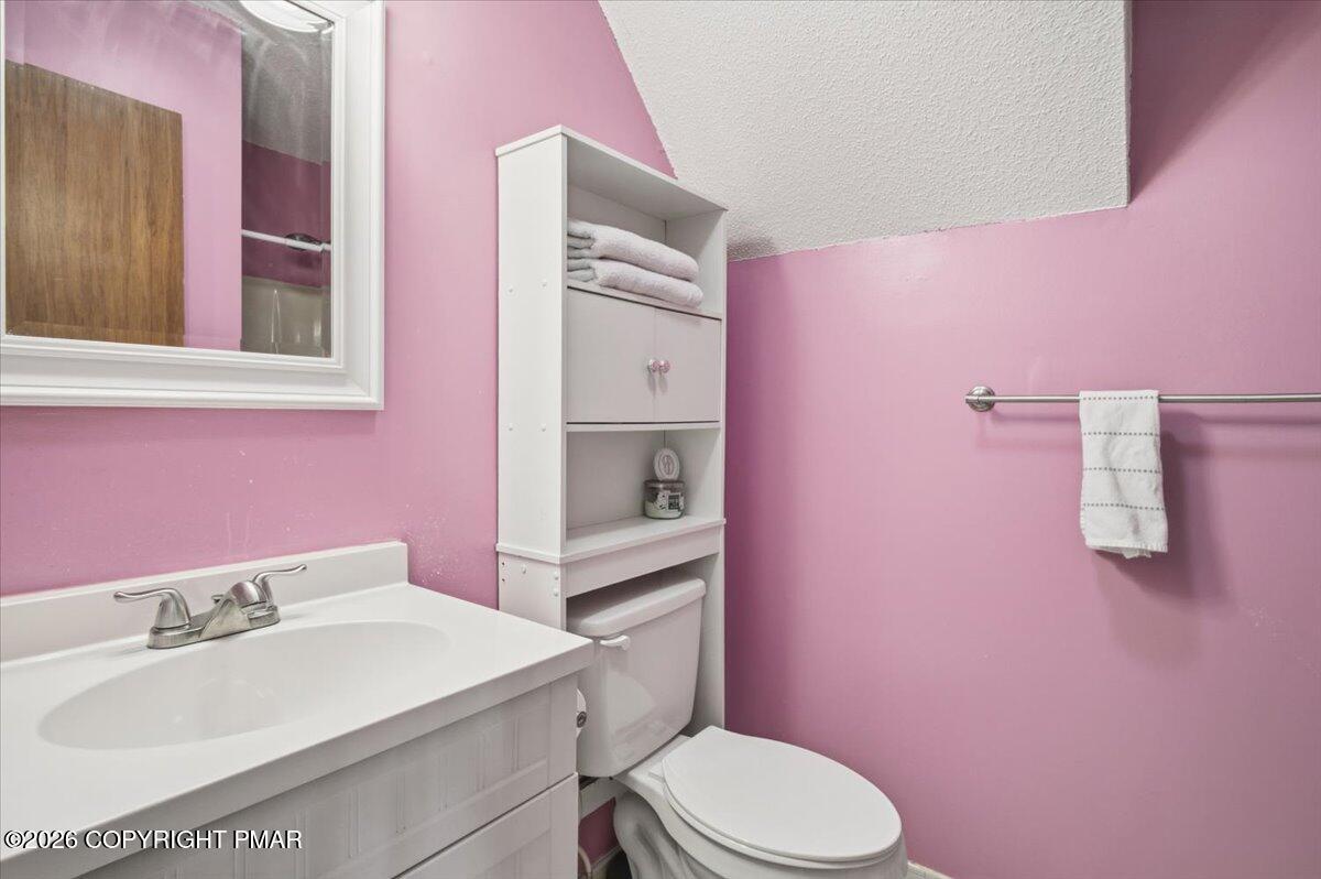 186 Pocono Boulevard Bushkill, PA 18324 - Photo 18 of 25 29-Photo-27