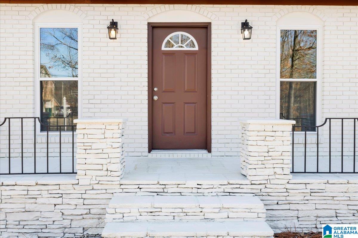 727 13th Court Pleasant Grove, AL 35127 - Photo 6 of 51