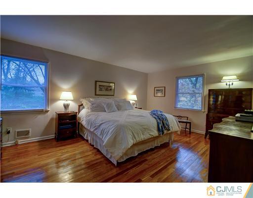 15 Taylor Road Monmouth Junction, NJ 08852 - Photo 13 of 24 Gallery Image 13