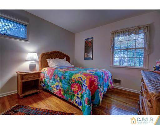 15 Taylor Road Monmouth Junction, NJ 08852 - Photo 17 of 24 Gallery Image 17
