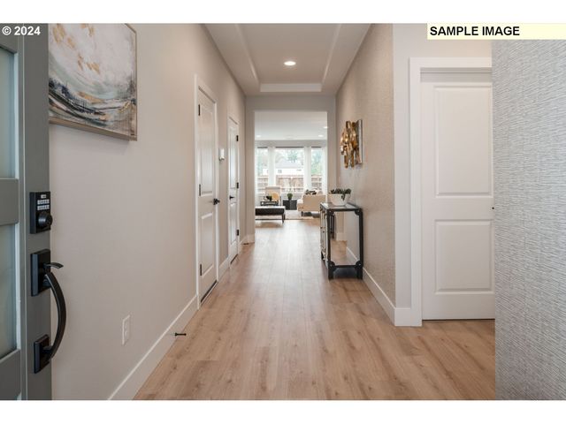 $795,000 | 2060 South River Road, Kelso, WA 98626