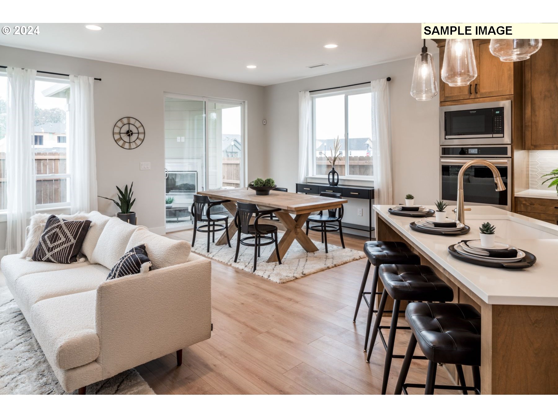 2060 South River Road Kelso, WA 98626 - Photo 9 of 22