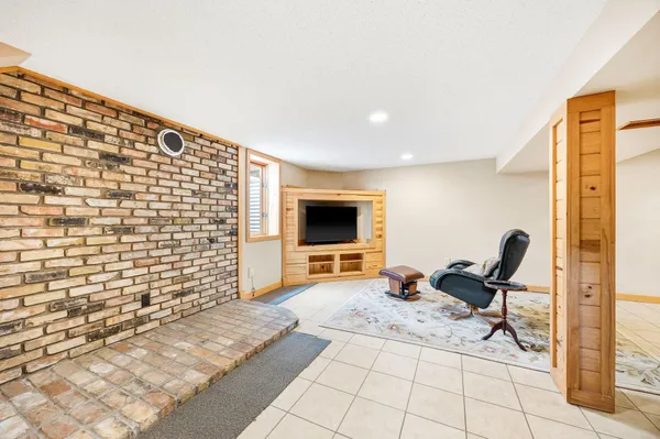 $319,900 | 3090 Meridian Avenue Northeast, Buffalo, MN 55313